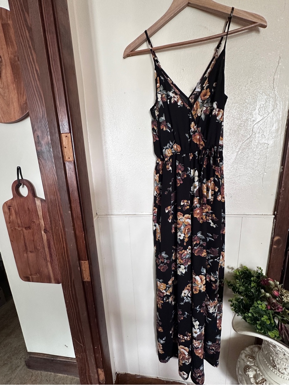 Xhilaration Black Floral Jumpsuit With Pockets Size XS